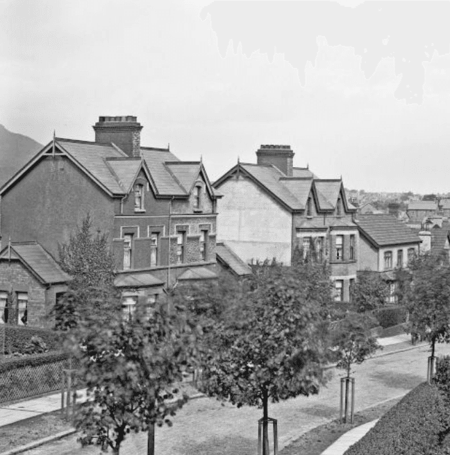 Black and white image of houses in Belfast